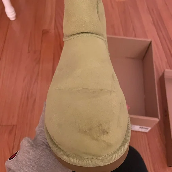 UGG W CLASSIC
SHORT
5825 W / FRN - Picture 3 of 7